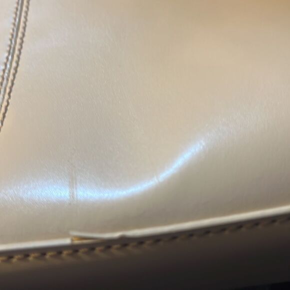 WILSONS LEATHER Genuine Leather Cream Handbag - Picture 10 of 10